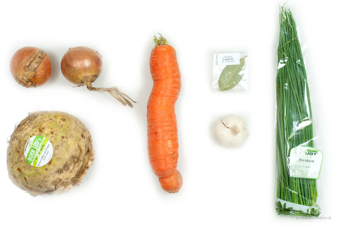 Wortel, knolselderij, knoflook en ui