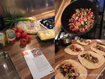 Het bereiden van Mexicaanse enchilada met kip in onze keuken