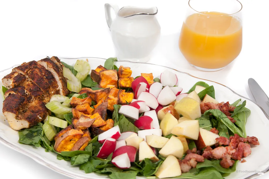Zeer uitgebreide en voedzame salade
