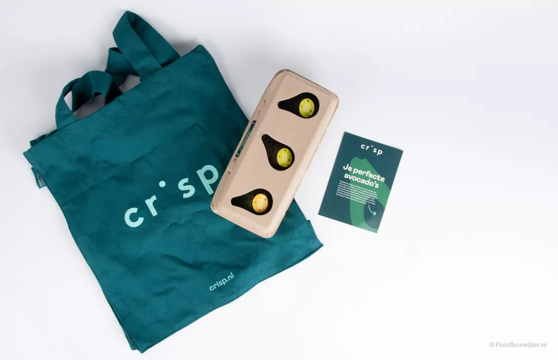 Een gratis tasje bij Crisp gekregen en een doosje met 3 avocado's waardoor je altijd de juiste rijpheid hebt bij avocado's